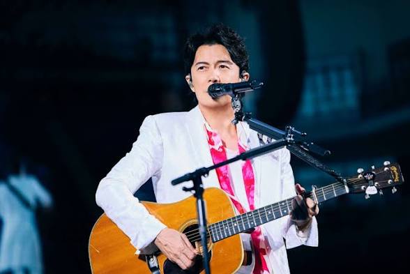 稲葉浩志、福山雅治ドームライブにサプライズ登場